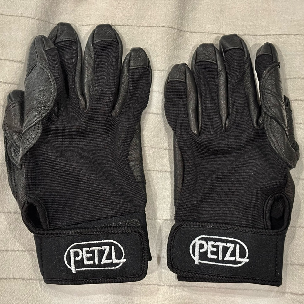 PETZL Black Leather Gloves M